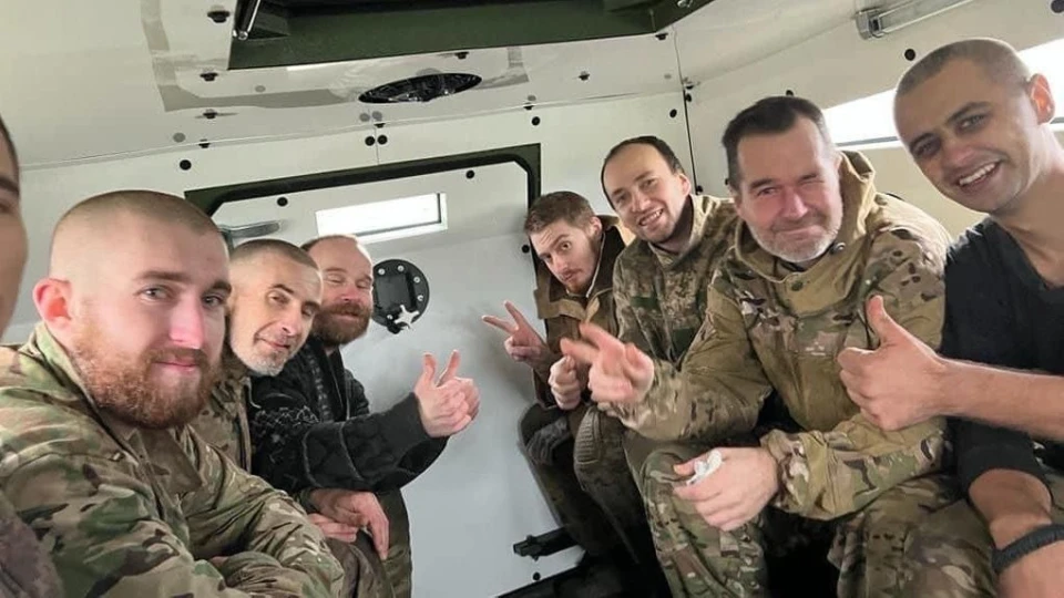 звільнені з полону військові