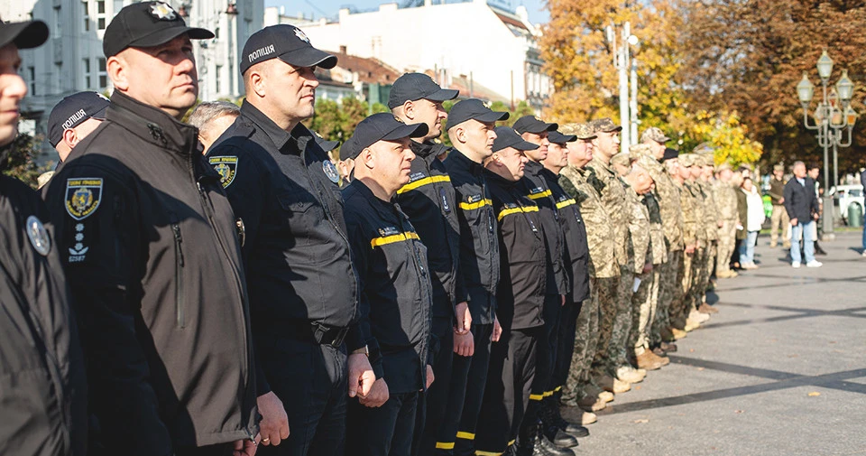 Нагородження відзнаками у Львові до Дня захисників та захисниць