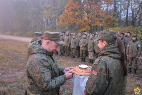 коровай для російських солдат