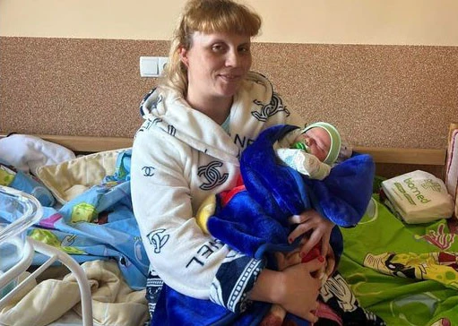 Пані Олена