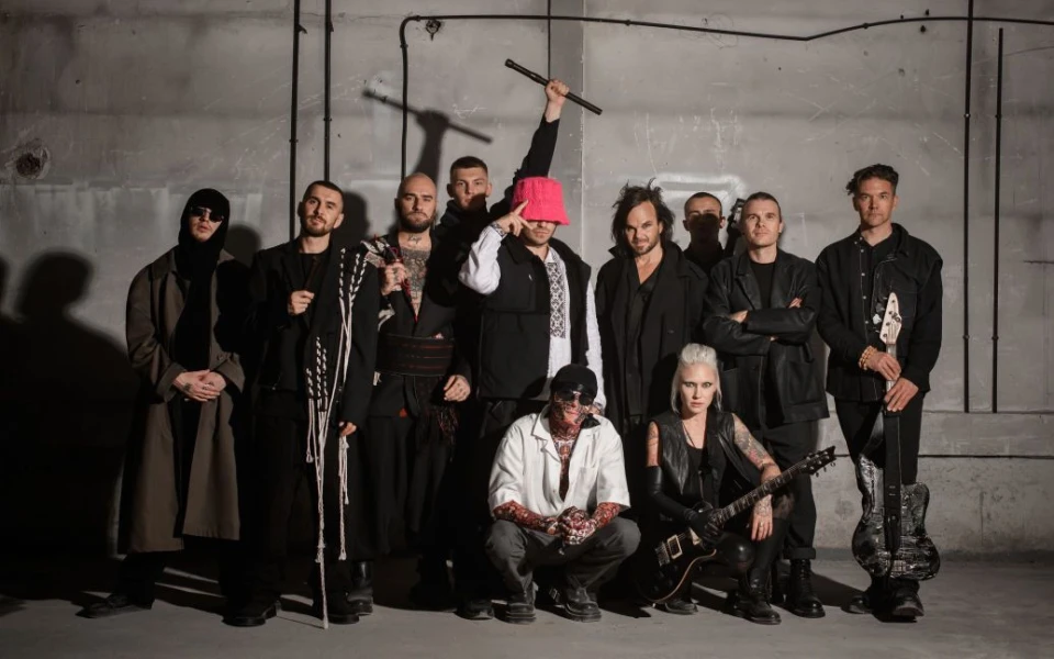На фото: Kalush Orchestra та The Rasmus