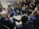 Штайнмаєр спілкується з місцевими мешканцями в укритті на Чернігівщині