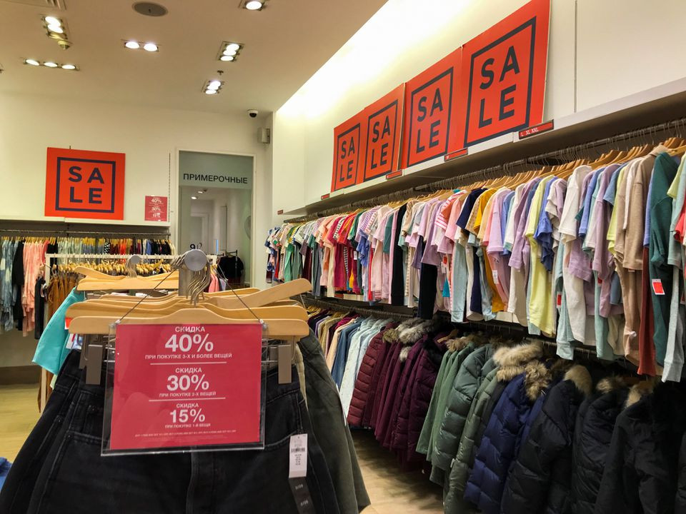 На фото: магазин GAP у Москві