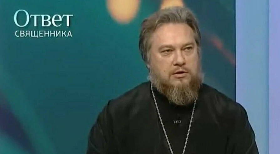 Священик РПЦ Михайло Васильєв