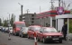 автомобілі стоять у черзі, щоб виїхати з сепаратистської території Придністров’я