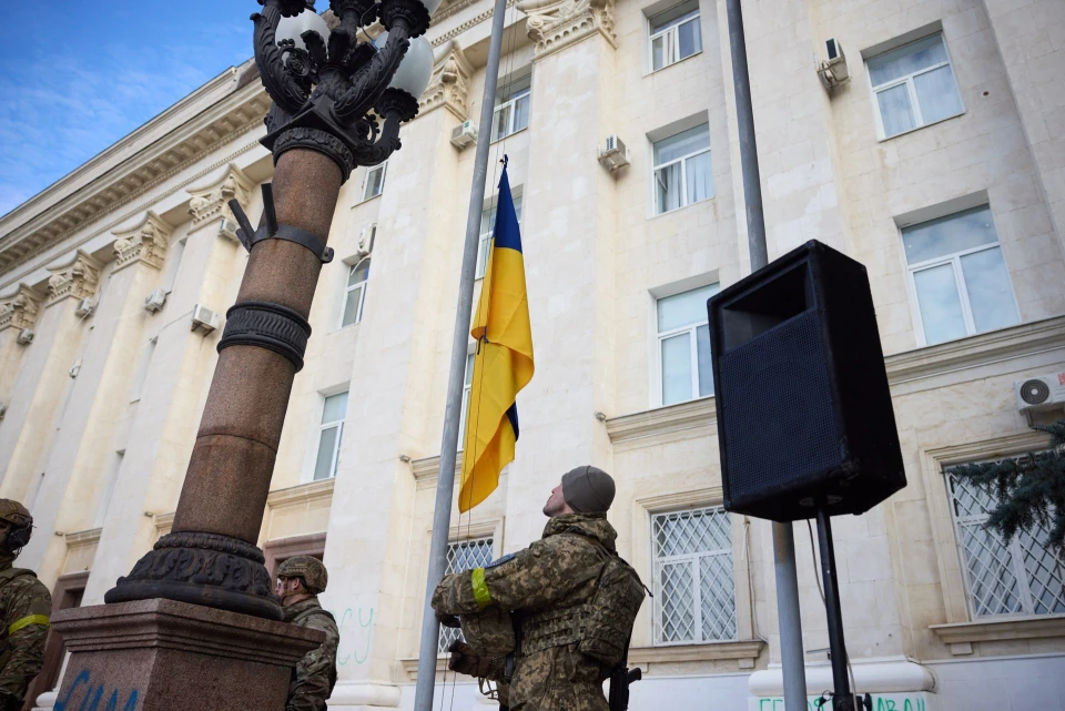 У деокупованому Херсоні підняли український прапор