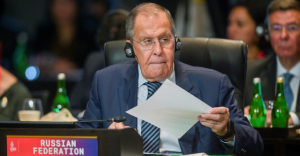 Лавров Лавров