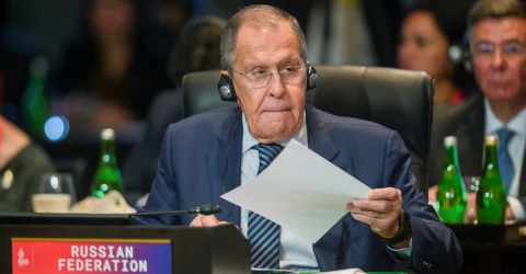 Лавров
