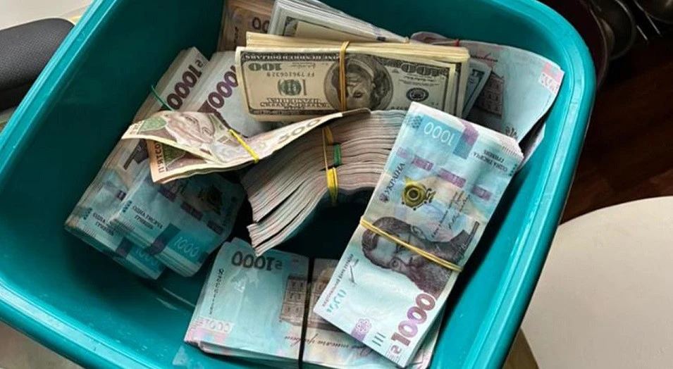 обшуки в приміщеннях УПЦ МП