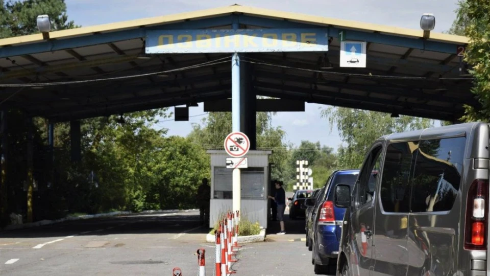 Дзвінкове