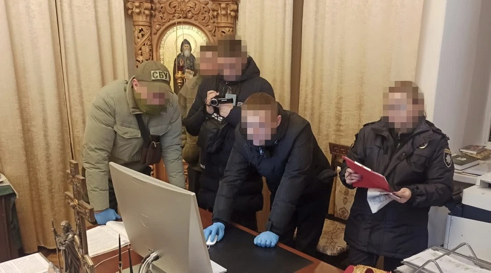 обшуки на Тернопільщині та Прикарпатті