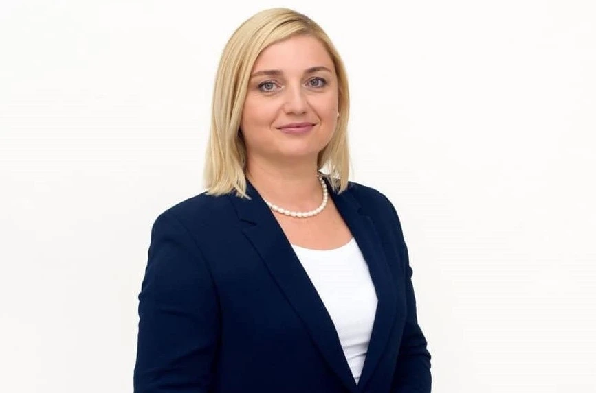 Вікторія Довжик