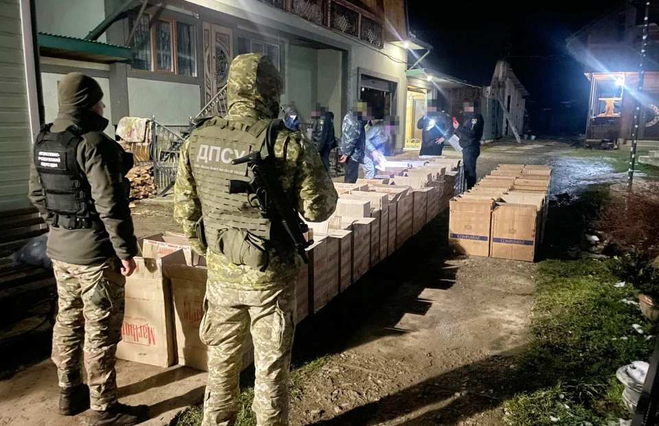 контрабандні цигарки на Буковині