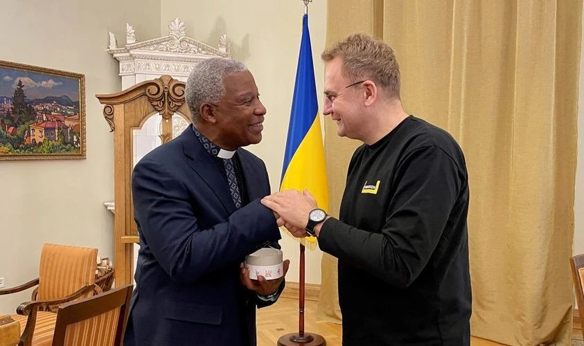архієпископ Кейптаунський у Львові