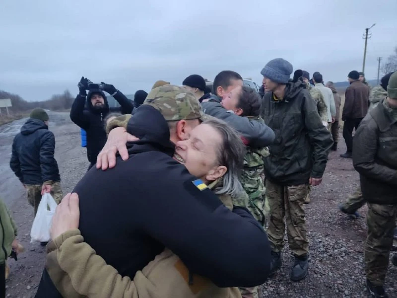 обмін полоненими