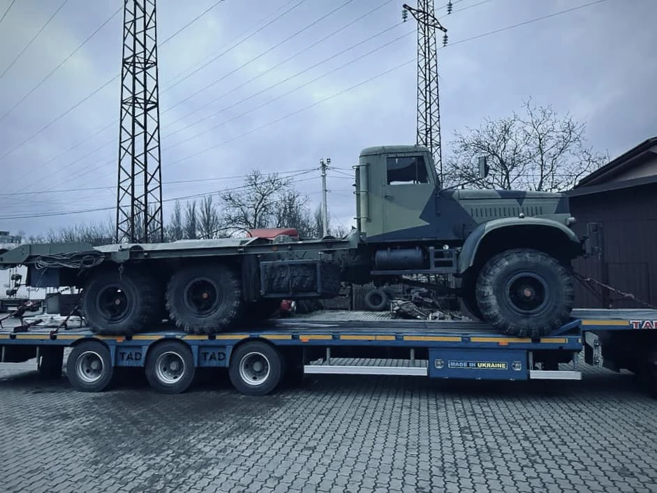 спецавтомобіль КрАЗ-255