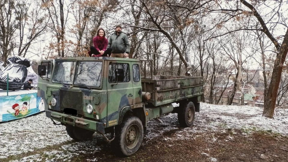 вантажівка для військових