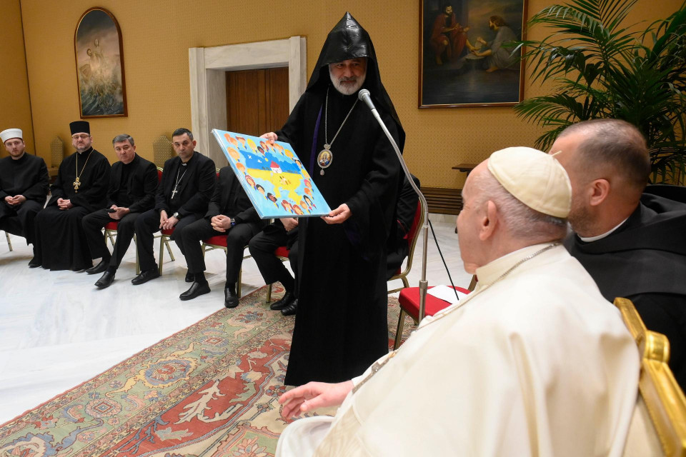 Делегація Всеукраїнської Ради церков і релігійних організацій України зустрілася з Папою Римським Франциском (ФОТО) 13