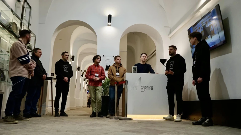 Відкриття виставки портретів українських композиторів у Львівському органному залі