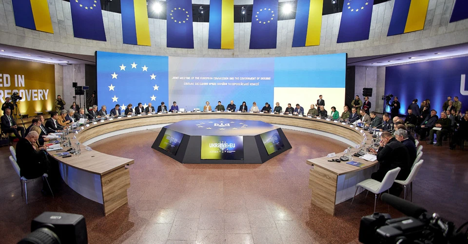 консультації уряду України з делегацією Єврокомісії