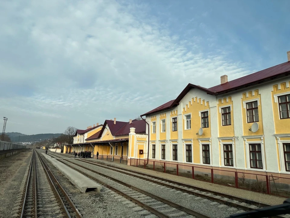 На Львівщині відновили дві залізничні дільниці на кордоні з Польщею