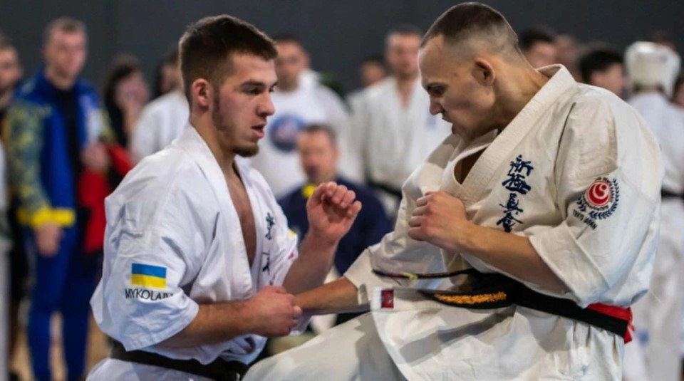 �������� �������� 300 �����������: ����.