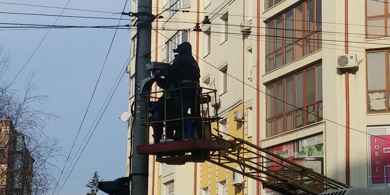 На дорогах Чернівців встановили ще шість камер фіксації порушень. Локації
