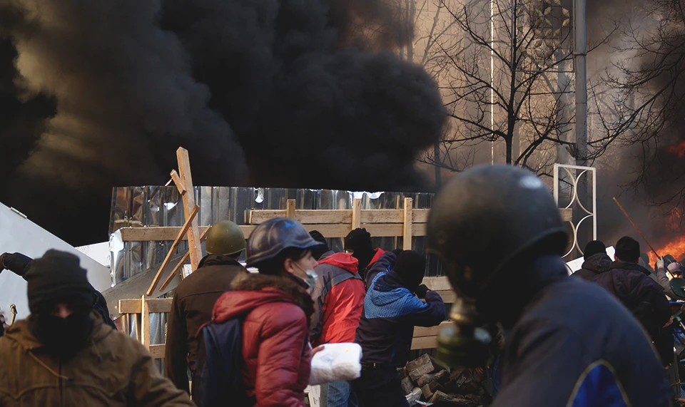 Майдан, Маріїнка, протистояння