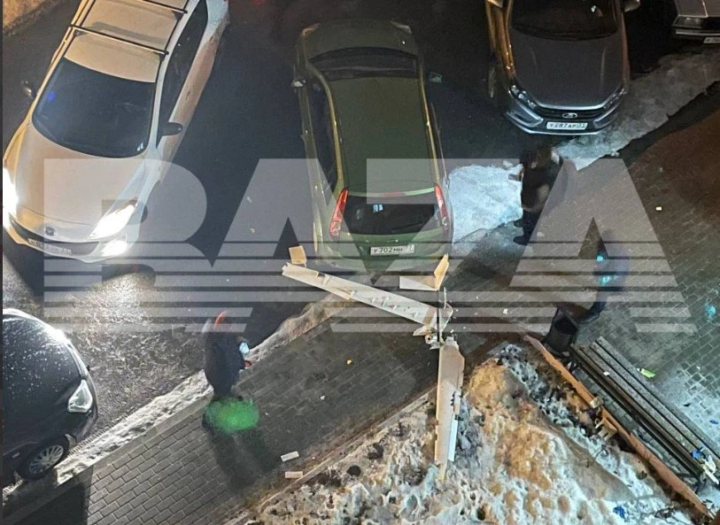 У Бєлгороді впали три дрони