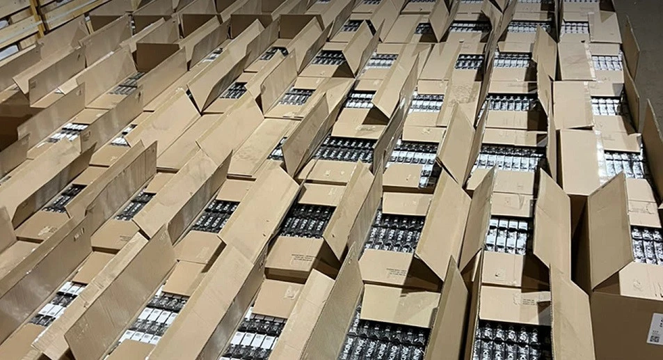 контрафактні цигарки