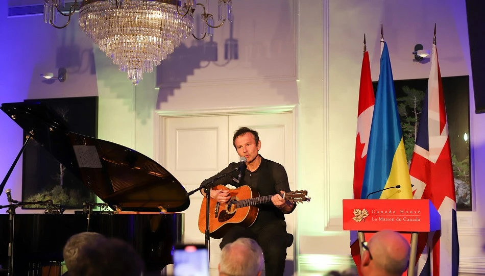 Святослав Вакарчук