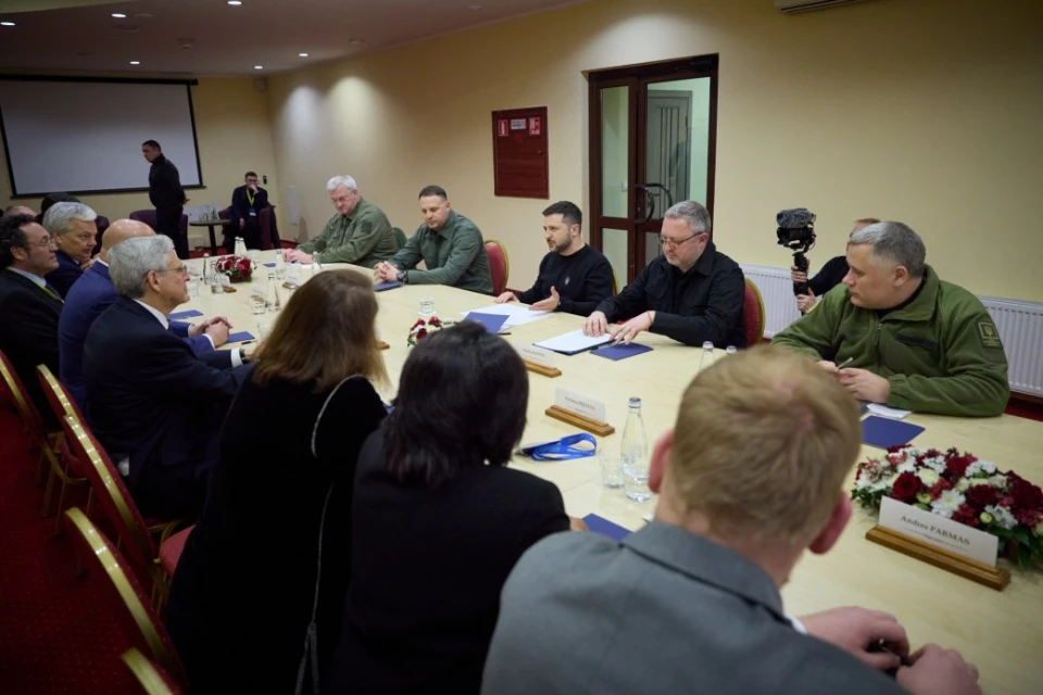 Зеленський у Львові зустрівся з генпрокурорами держав-партнерів