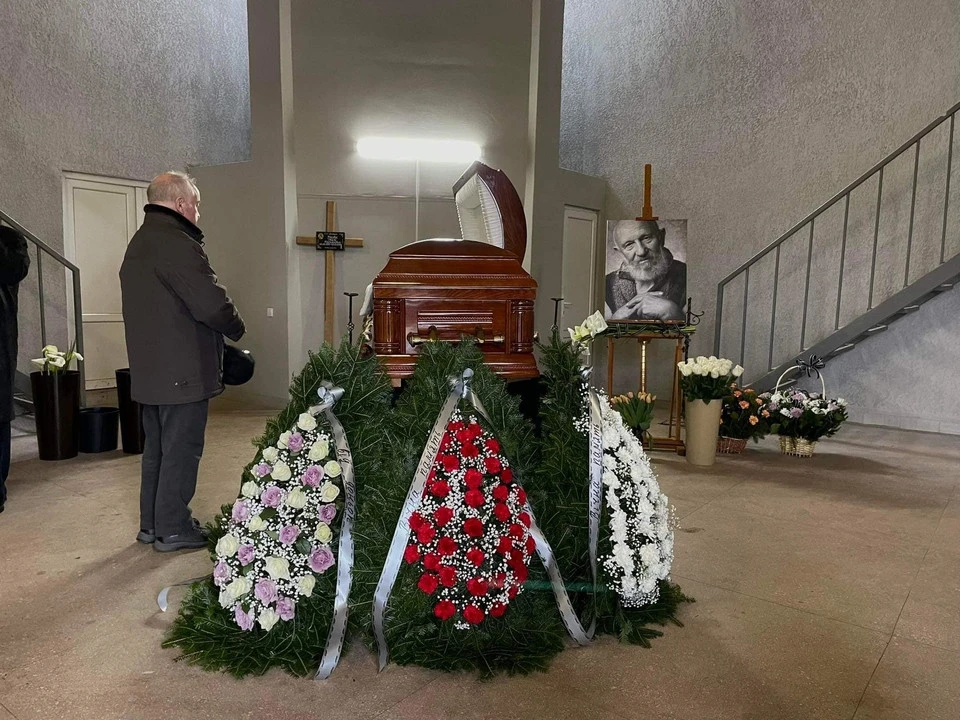 прощання з Іваном Бровді
