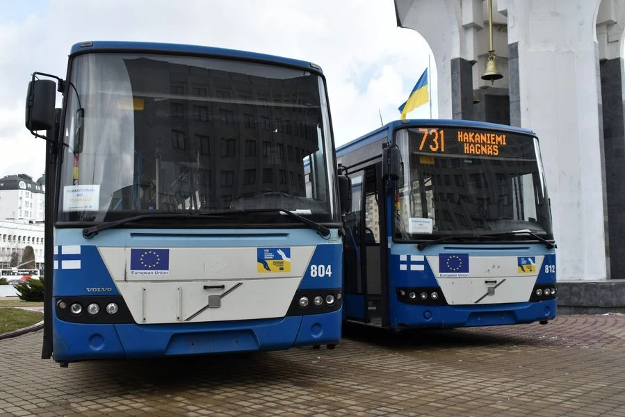 автобуси з Фінляндії