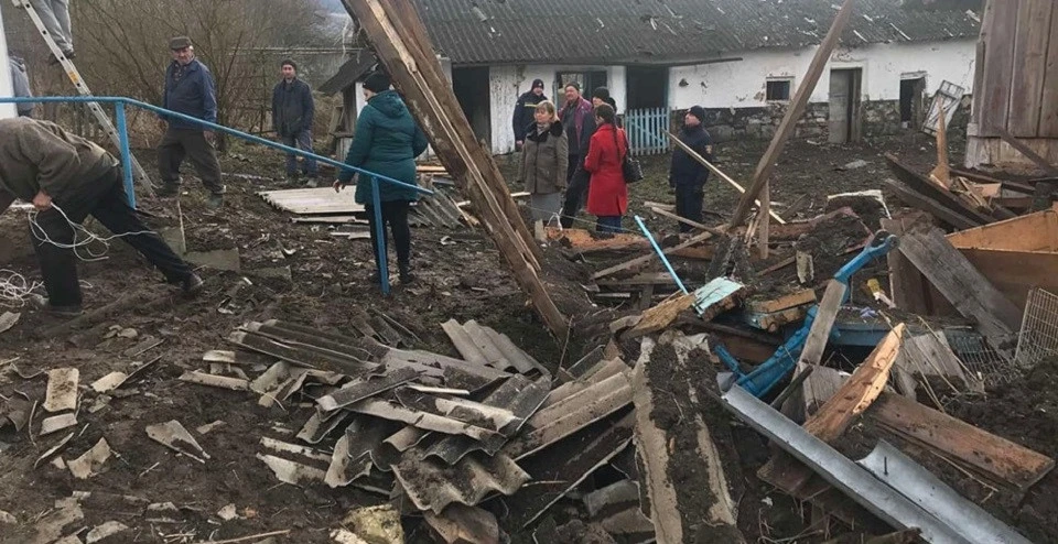наслідки ракетних обстрілів на Тернопільщині 9 березня