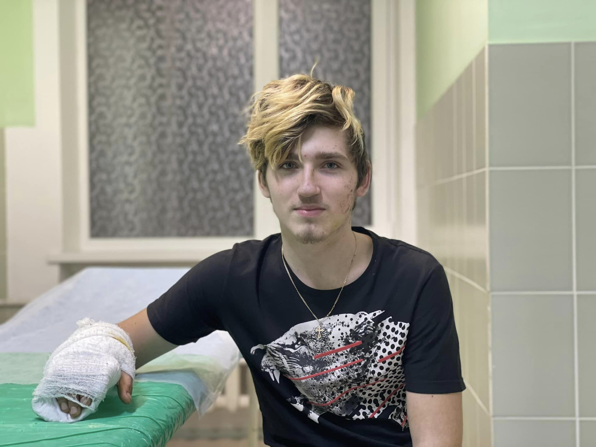 підліток з бахмута