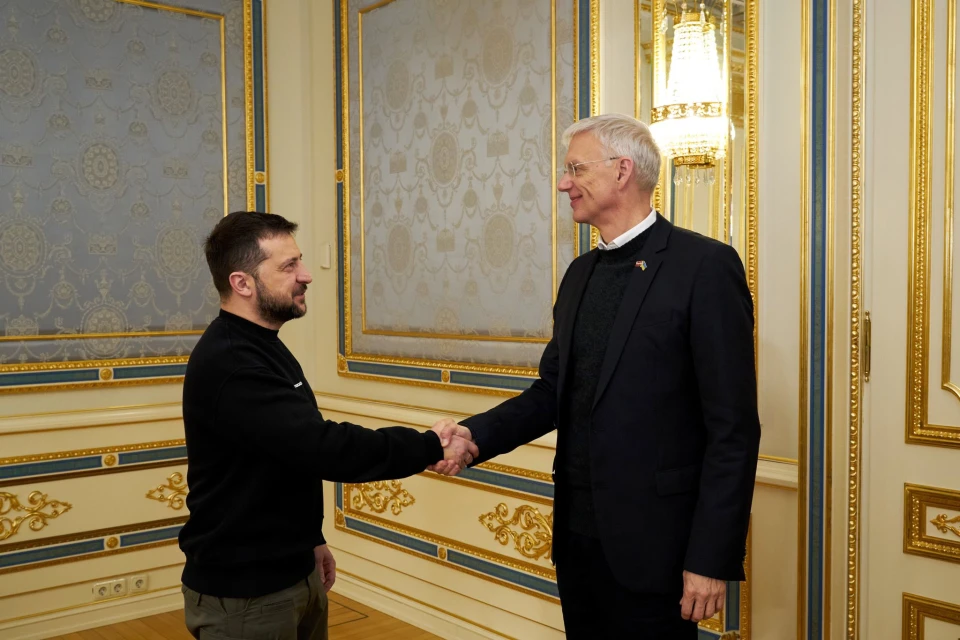 Зеленський зустрівся з прем'єром Латвії Каріньшем