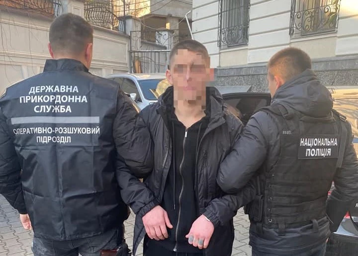 нелегал з росії