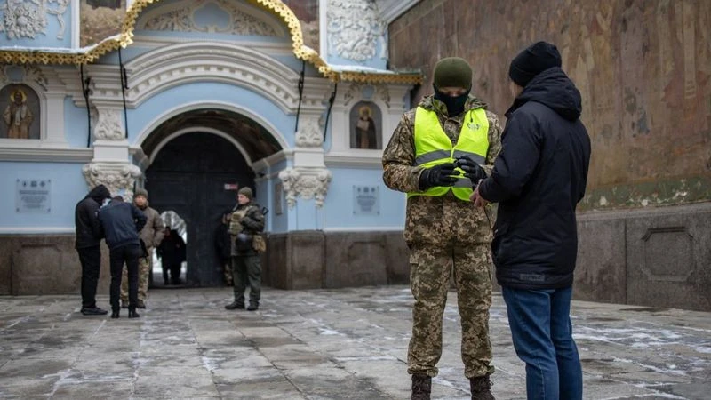 Обшуки в Києво-Печерській лаврі