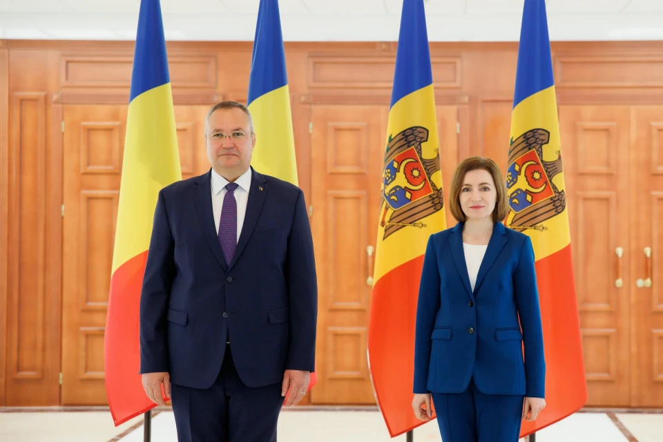 Прем'єр Румунії Ніколае Чучу та президентка Молдови Мая Санду