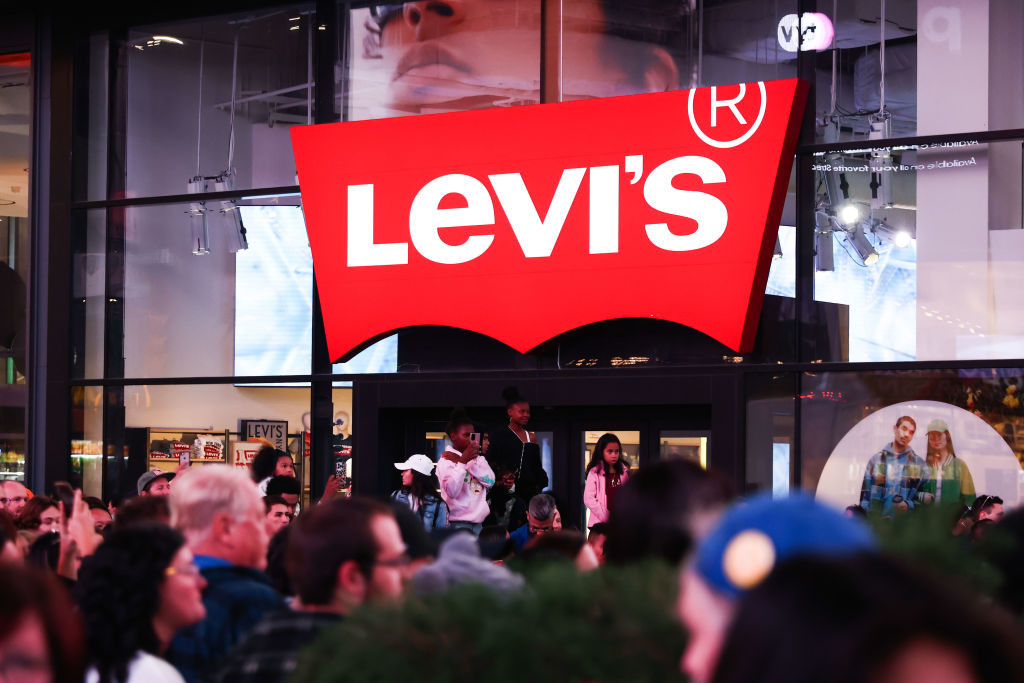 На фото: Levi’s почне використовувати моделей, створених штучним інтелектом