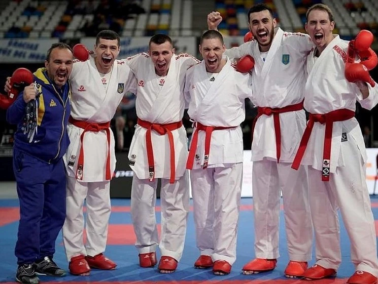 Збірна України з карате