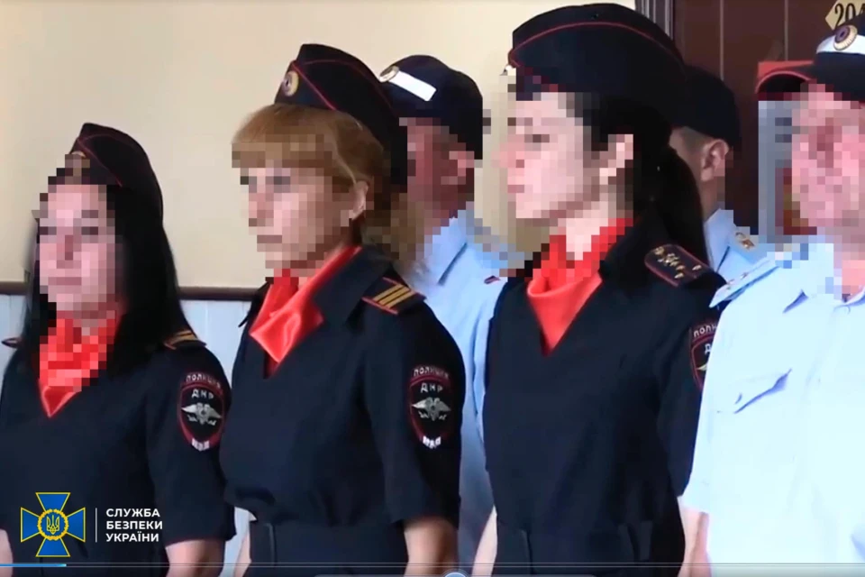 поліцейська-зрадниця