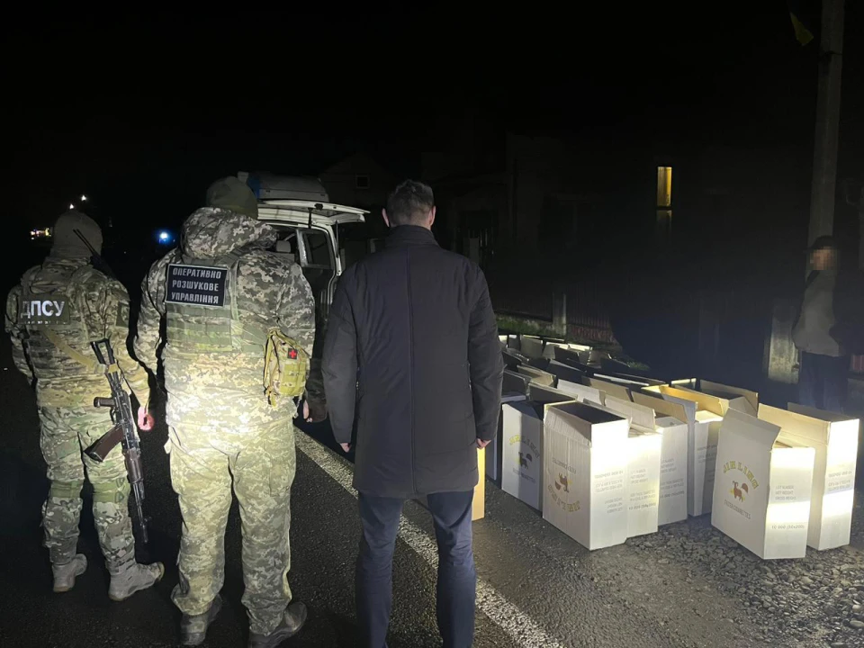 контрабанда сигарет
