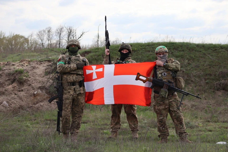 прапор Волині на Донеччині