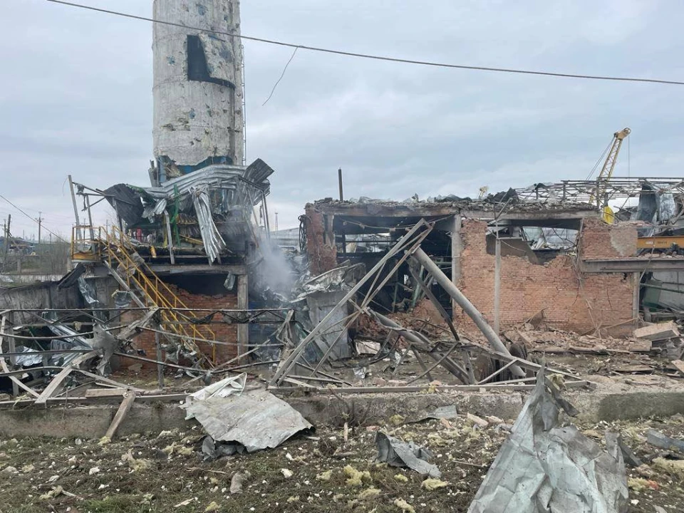 на фото наслідки обстрілу Оріхова