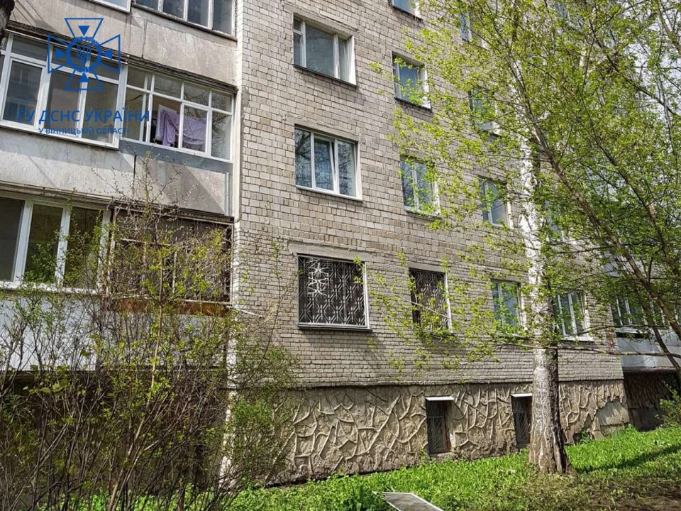 Вінниця, дитина випала з вікна багатоповерхівки