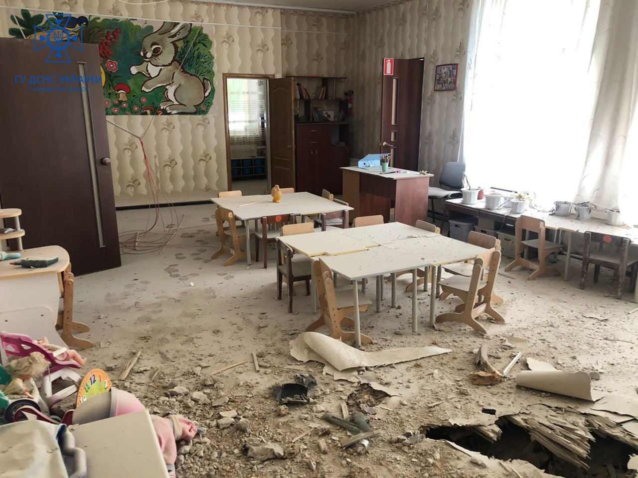 Росія зруйнувала дитсадок на Харківщині