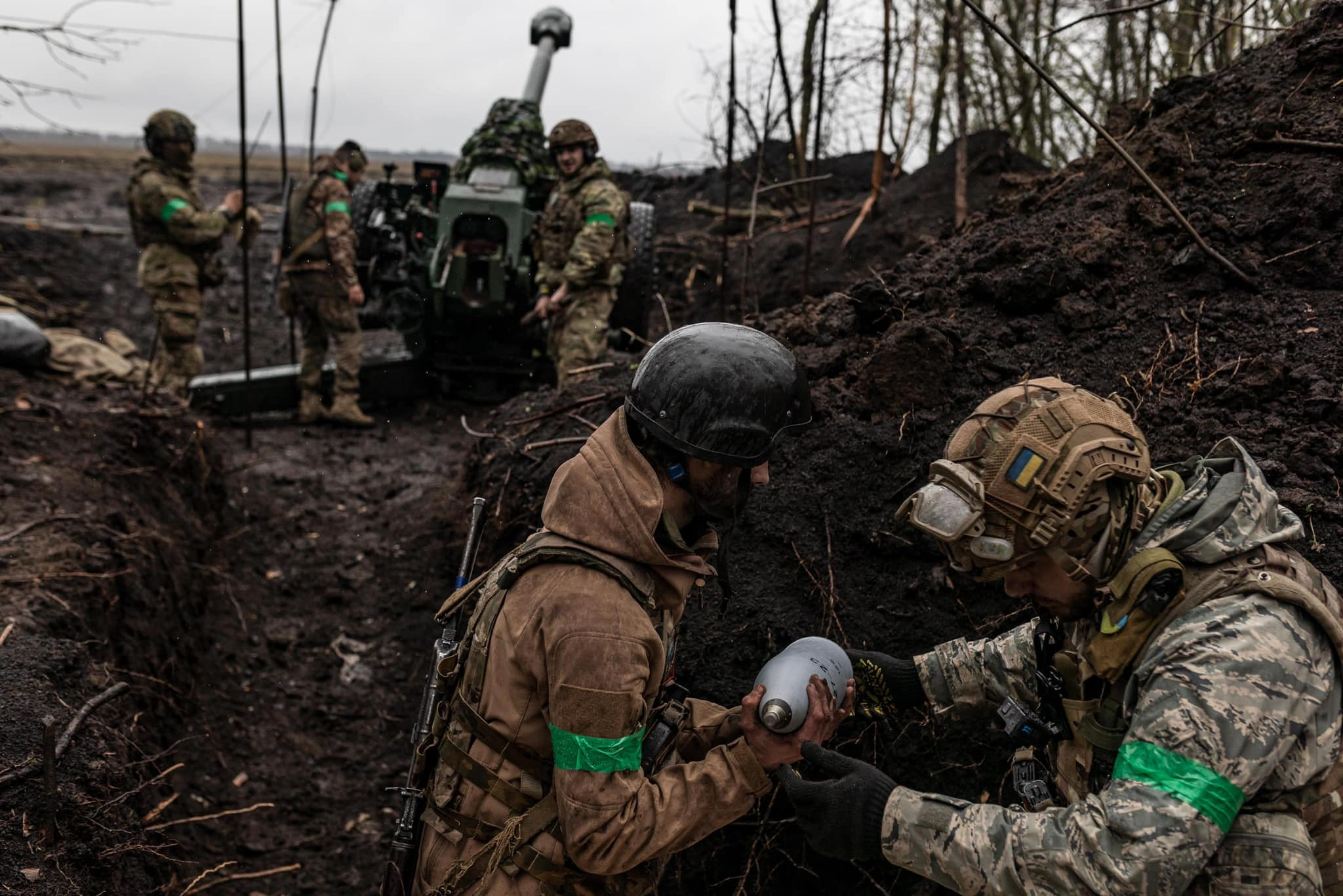 80th Brigade soldiers show how they hit occupying Russian forces. Espreso