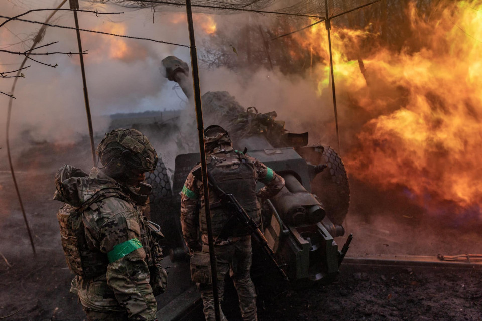 Бійці львівської "вісімдесятки" показали, як палять російських окупантів